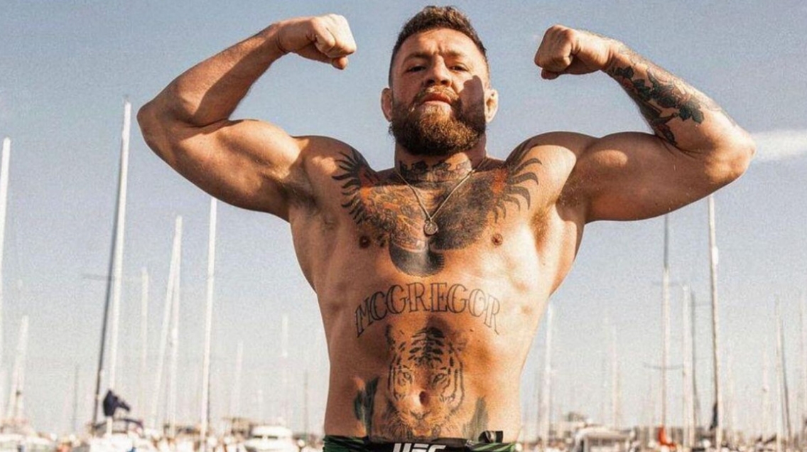 Conor McGregor je zpět v akci
